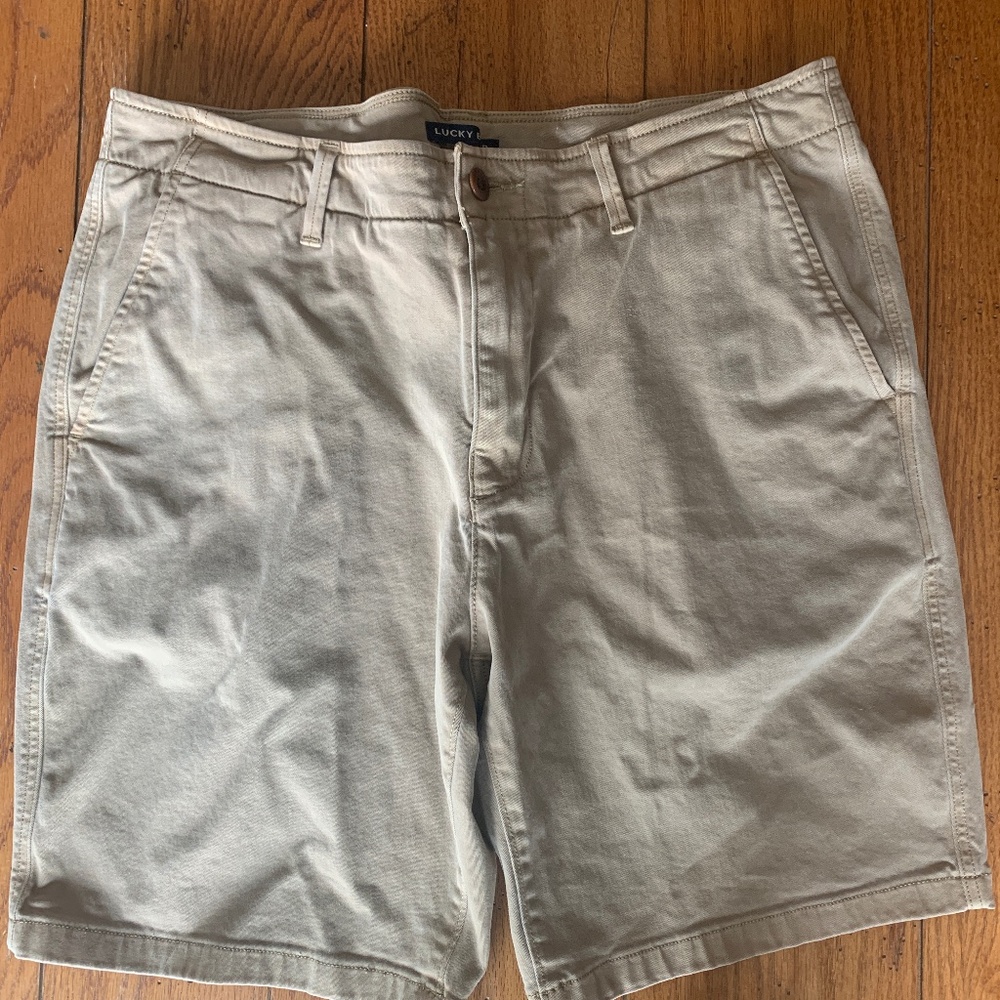 Lucky Brand Men's Stretch Twill Flat Front Shorts Size 32